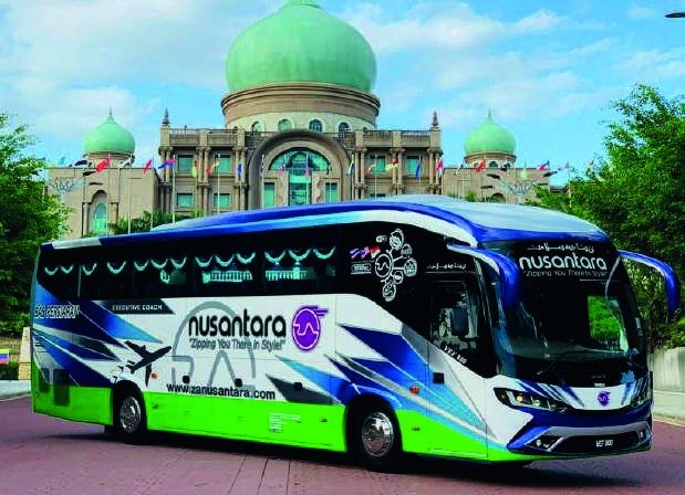 ZA Nusantara large group coach